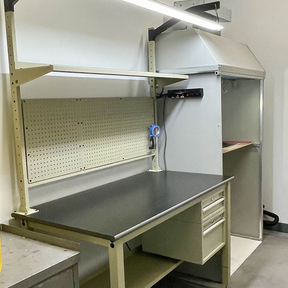 Project Finishing Booth and Workbench